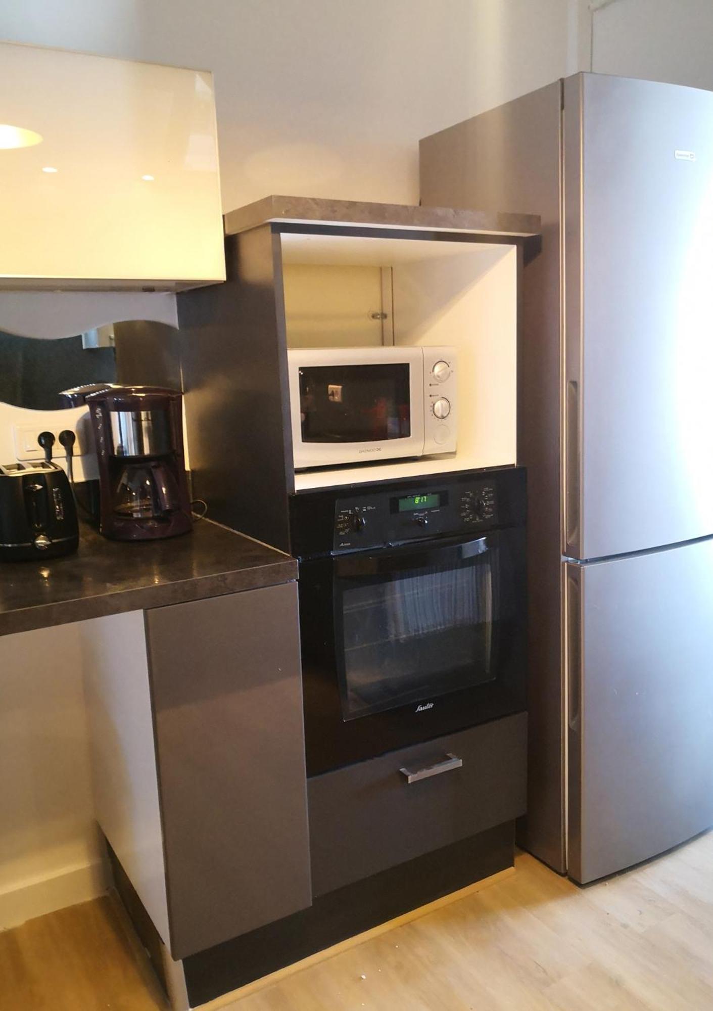 Logement Entier 78 M2, 7 Pers Cosy Et Spacieux Proche Du Centre-Ville Et De La Gare Aviñón Exterior foto